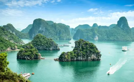 Die Halong-Bucht​