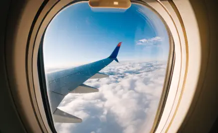 Flugzeugfenster